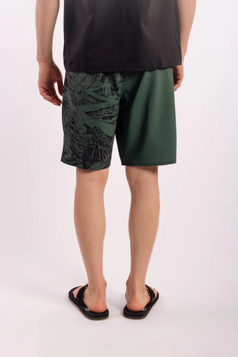 Blitz 19" Boardshorts - Image 3